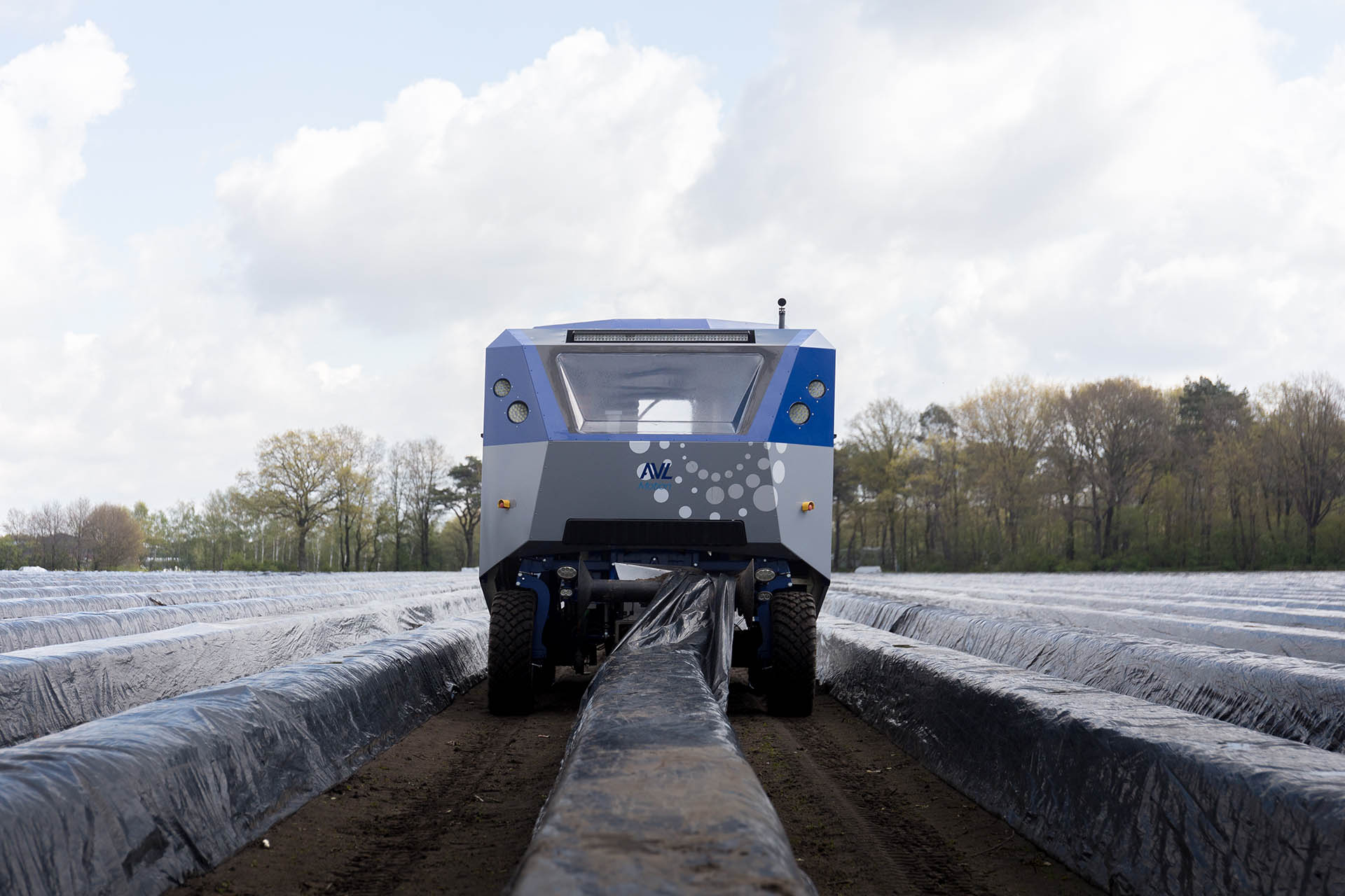 AvL Motion Compact S9000: Efficient Asparagus Harvesting - view 3