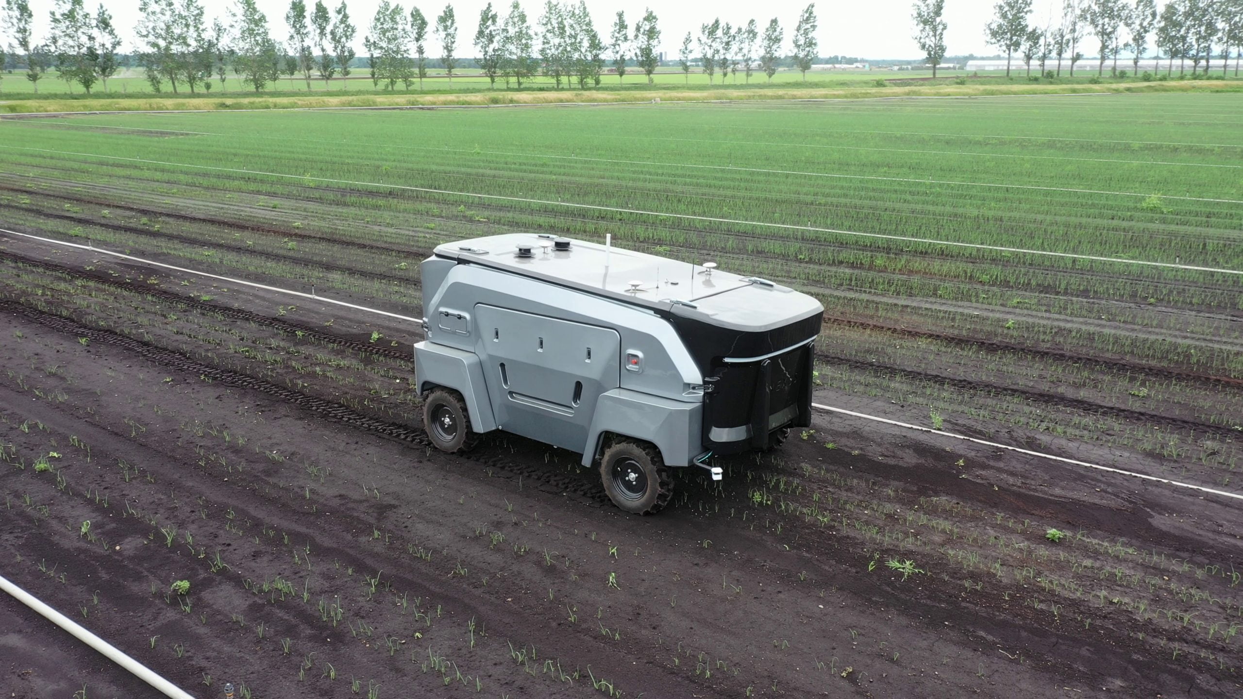 Nexus Robotics La Chèvre: Autonomous Weeding Robot - view 3