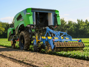 Sitia Trektor: Advanced Agricultural Robot - view 4