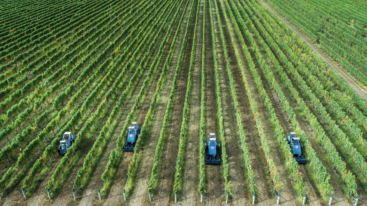 Smart Machine Oxin: Precision Agriculture Tool - view 4