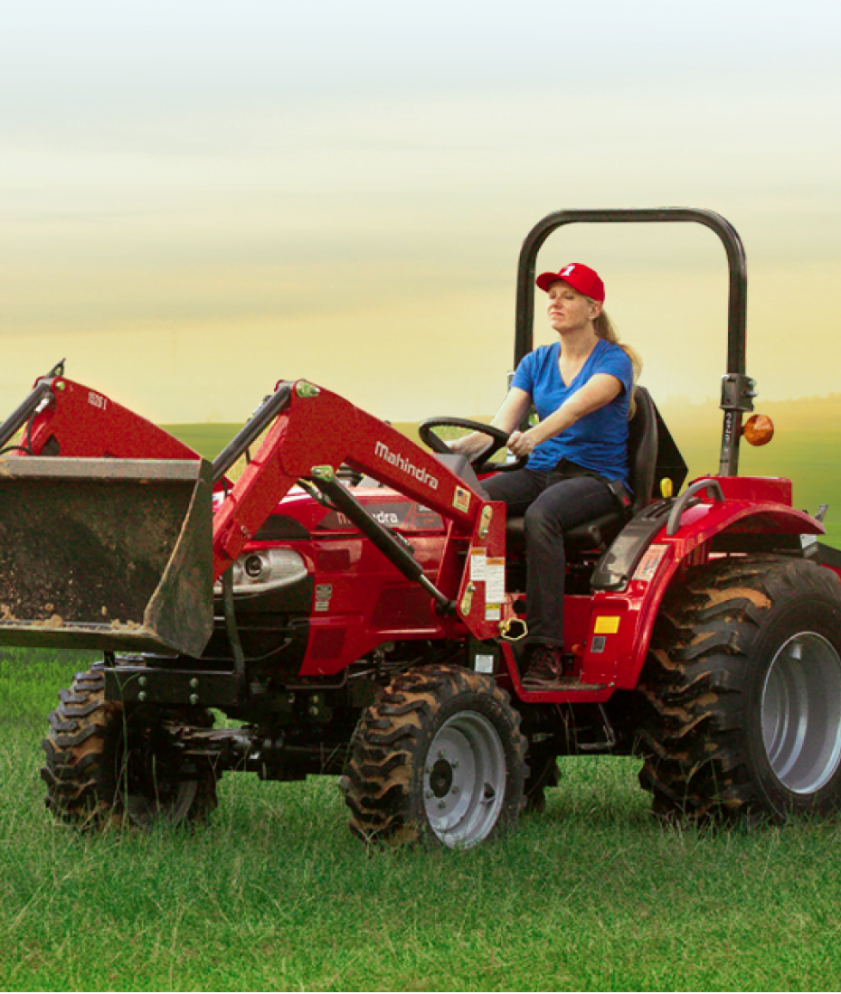 Mahindra 1100: Compact Powerhouse Tractor - view 4