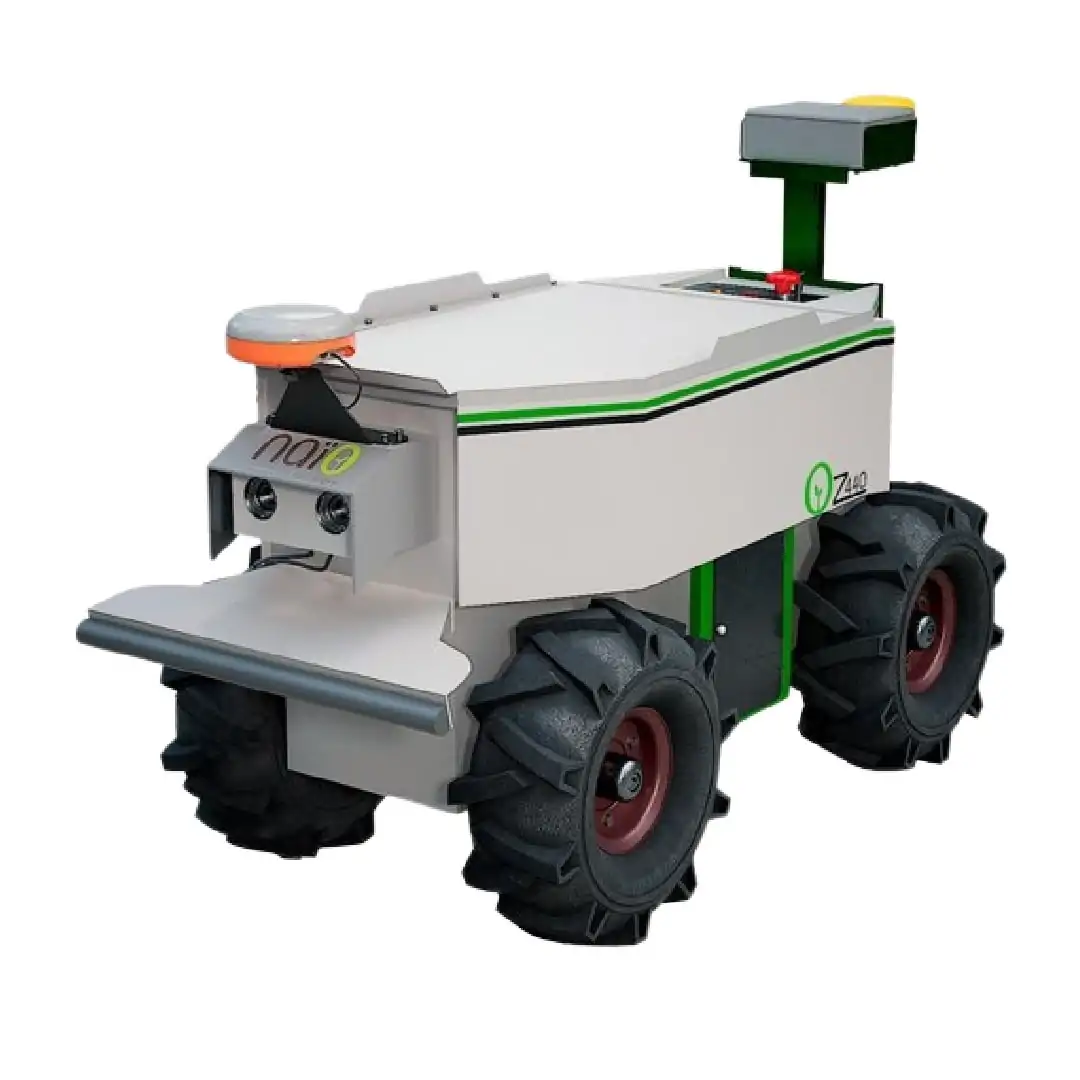 Naïo Oz: Autonomous Weeding Robot
