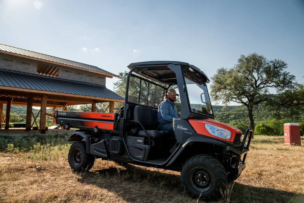 Kubota RTV-X1130: Diesel Utility Vehicle - view 2