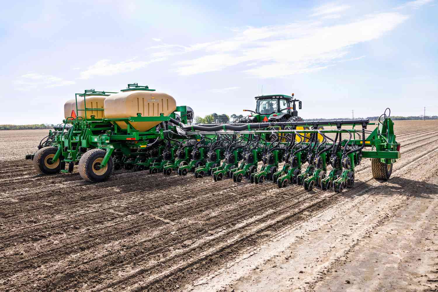 Great Plains PL5905: Advanced Bulk Planter - view 2