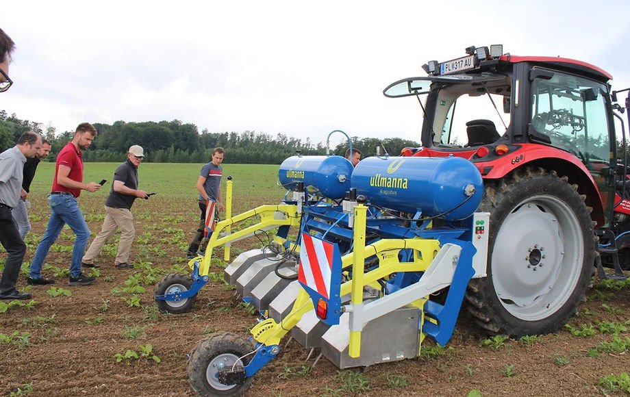 Ullmanna Newman: AI-Driven Weeding System - view 2