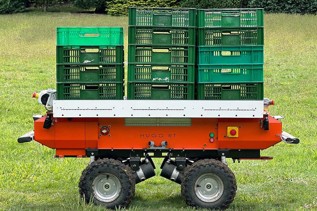 Hugo RT Gen. III: Autonomous Fruit Transporter - view 3