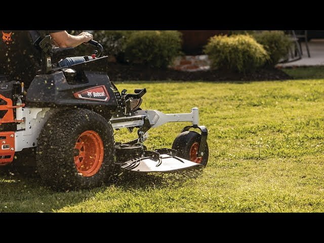 Bobcat ZT6000e: Electric Zero-Turn Mower - view 2